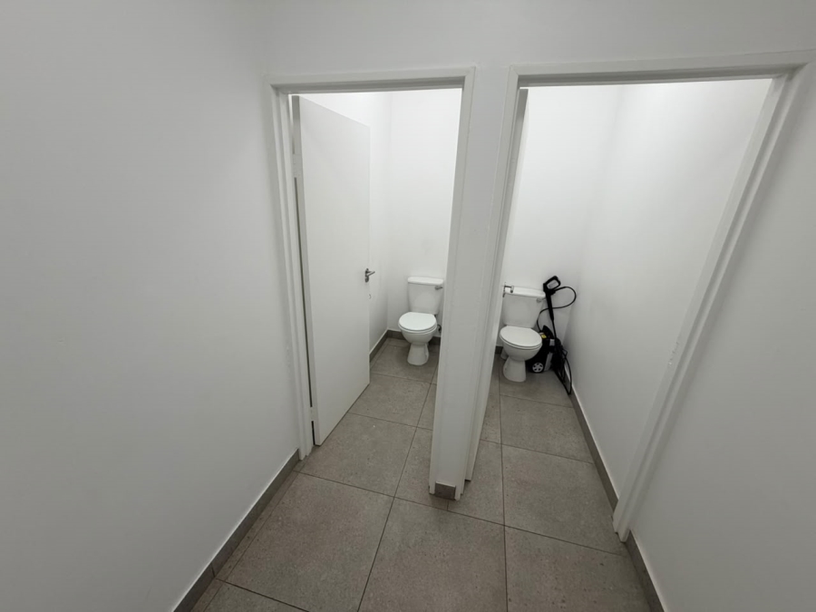 To Let Commercial Property for Rent in Fisantekraal Western Cape